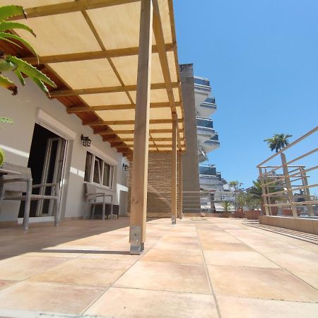 Salty Views - Roof Apartment 카발라 외부 사진